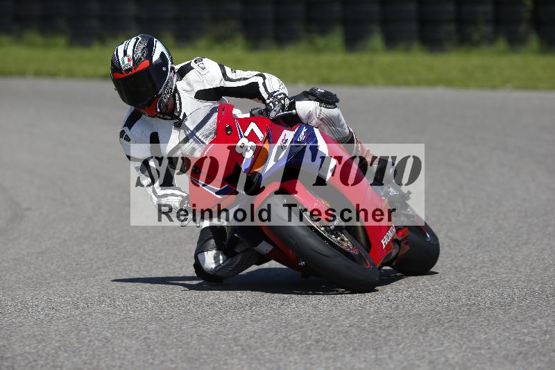 /Archiv-2024/29 12.06.2024 MOTO.CH Track Day ADR/Gruppe rot/87